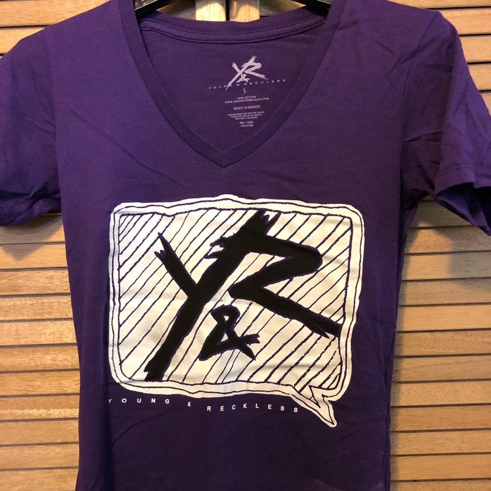 Women’s purple v-neck